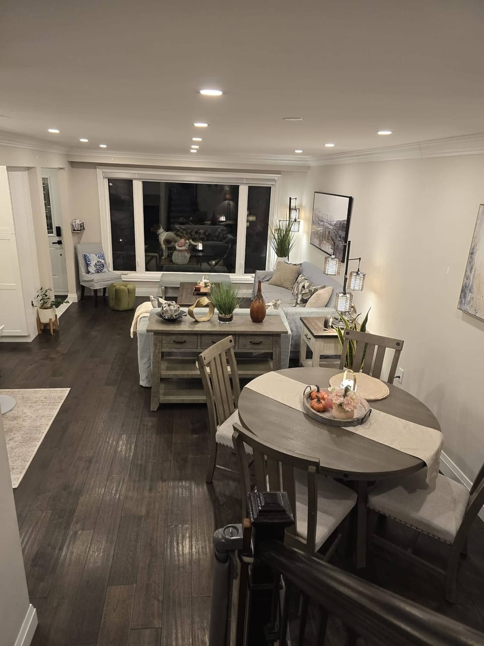 House, 2 Bedrooms | Dining room