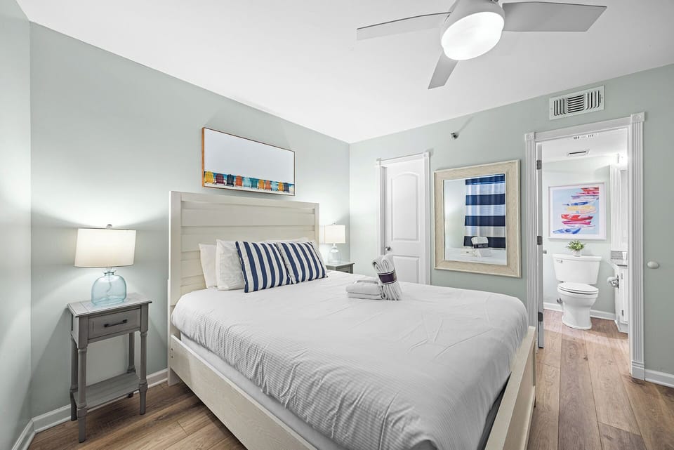Mainsail 273 Guest Bedroom Alt