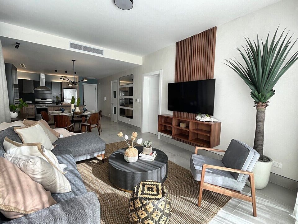 High-end 1 BR Loft Apartment (379)