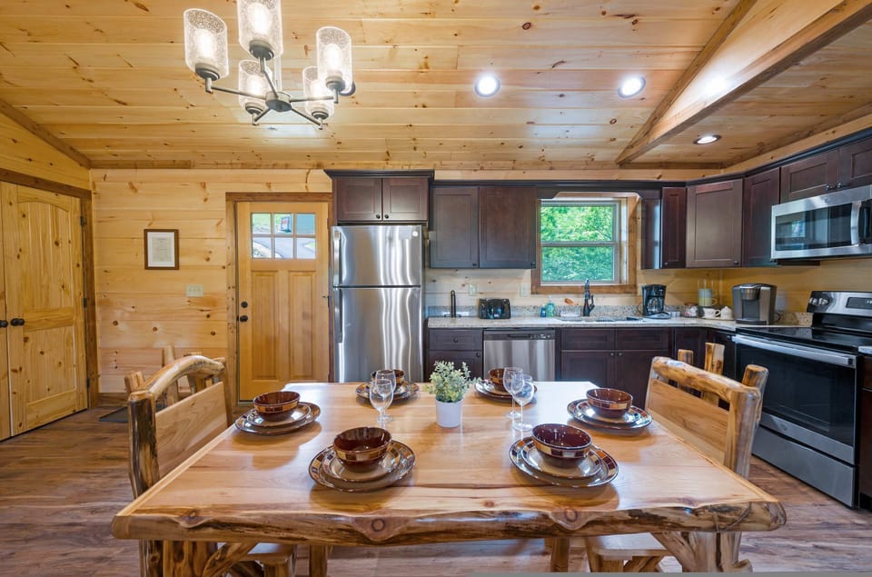House | 4 bedrooms, high-speed internet
