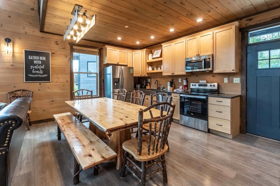House | 4 bedrooms, high-speed internet