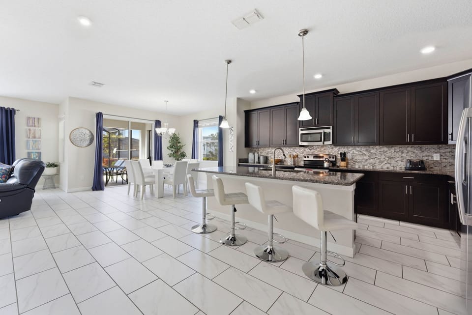 House | 6 bedrooms