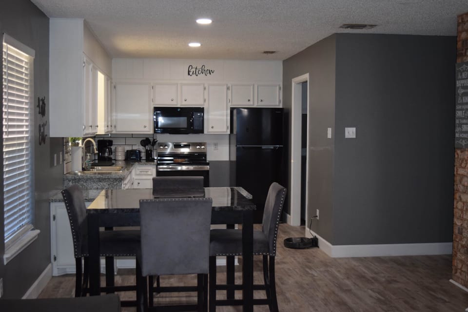 Dining  area
