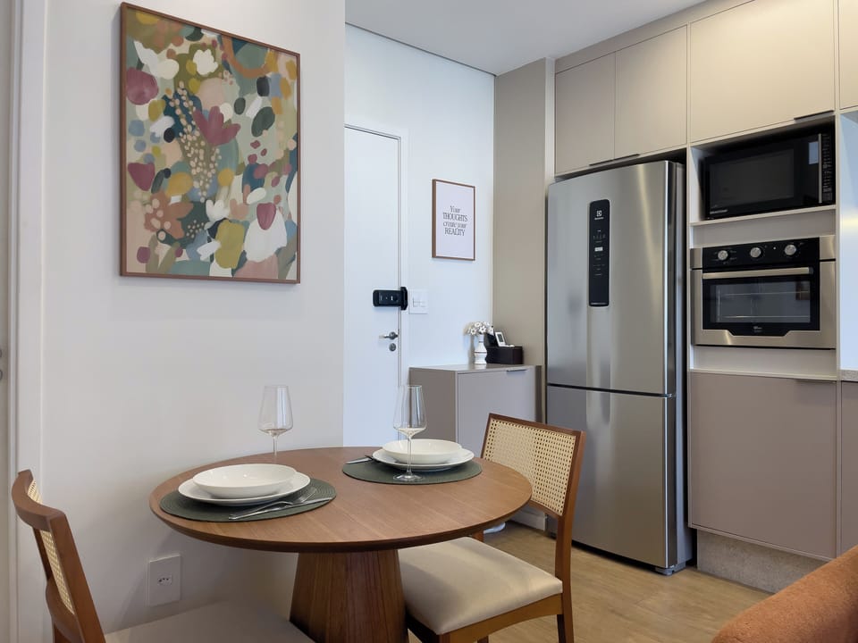 Apartment | Dining
