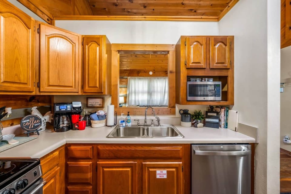 House | 1 bedroom, high-speed internet