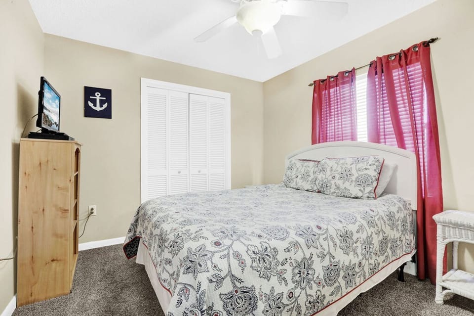 House | 3 bedrooms, high-speed internet
