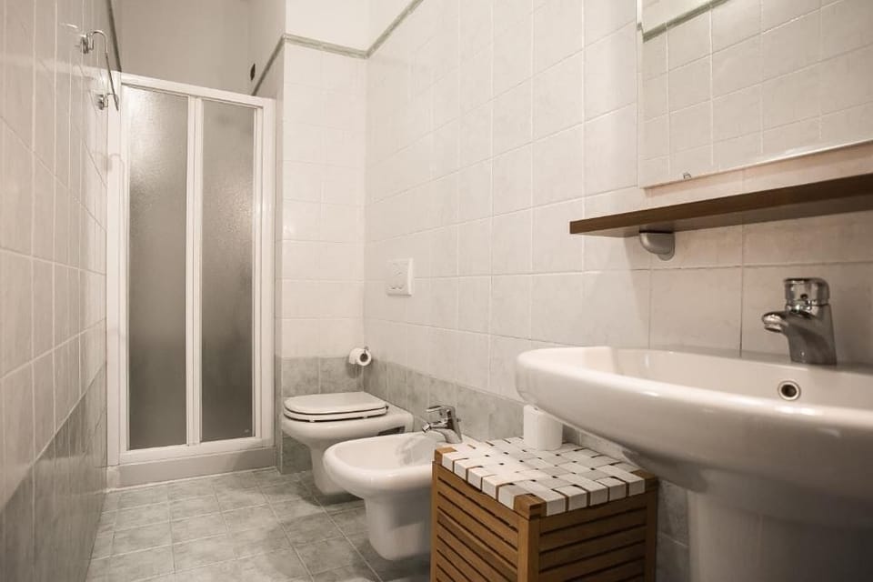 Classic Single Room, City View | Bathroom | Bidet