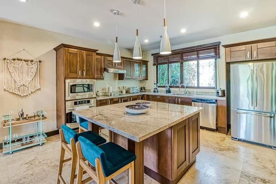 Equiped kitchen