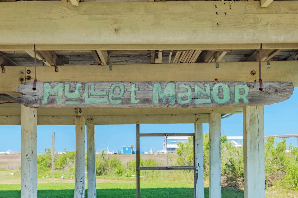 Mullet Manor - A Simple Way of Living 