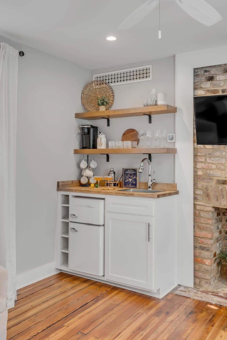 Kitchenette