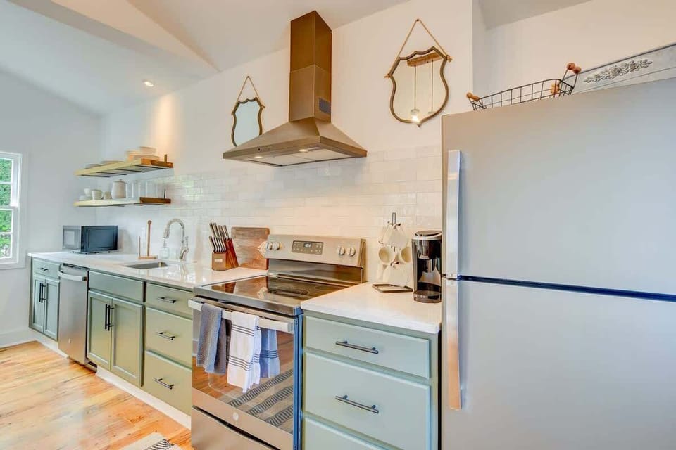 Fully equipped kitchen