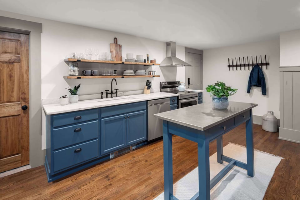 Unit 2 | Open Concept Chef's Kitchen | Second Floor | Electric Stove | Fully Equipped 
