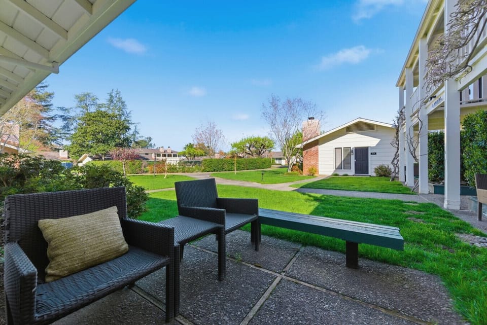 Peaceful garden setting outside the condo with resort landscaping and quiet Napa Valley atmosphere.