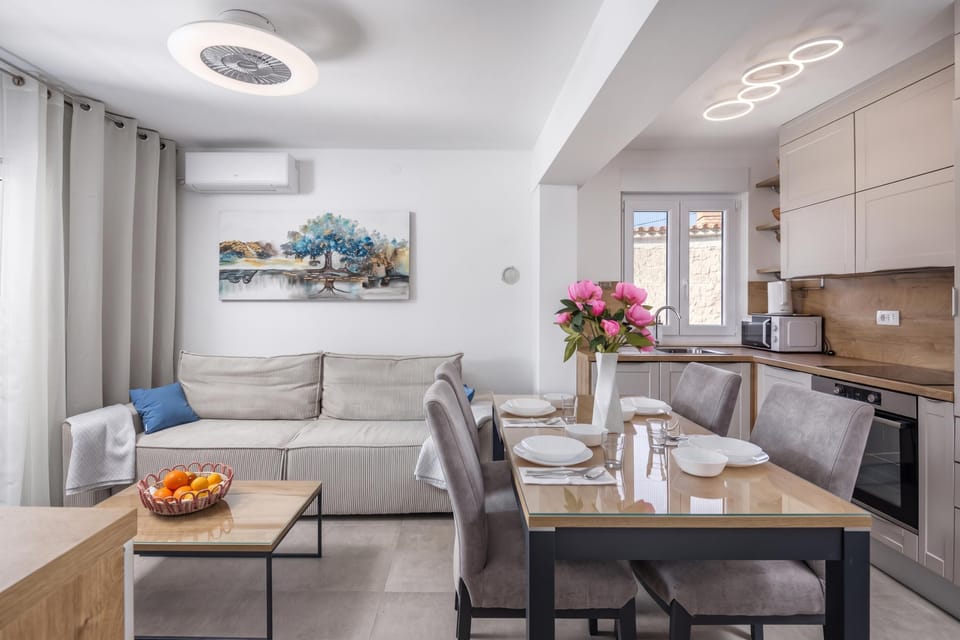 Living and dining room