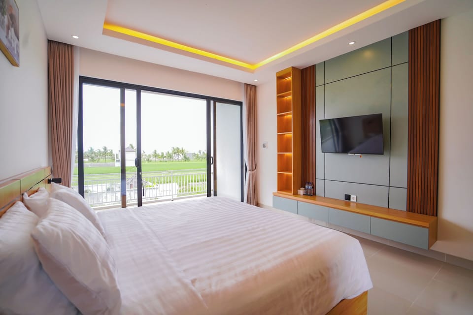 Deluxe Room, Balcony, Resort View