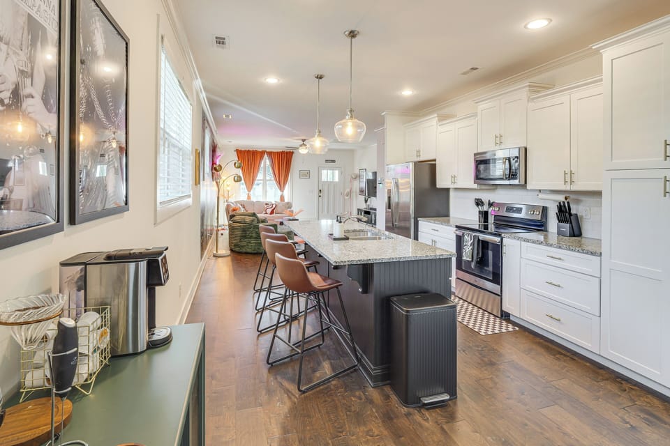 Kitchen | 1st Floor