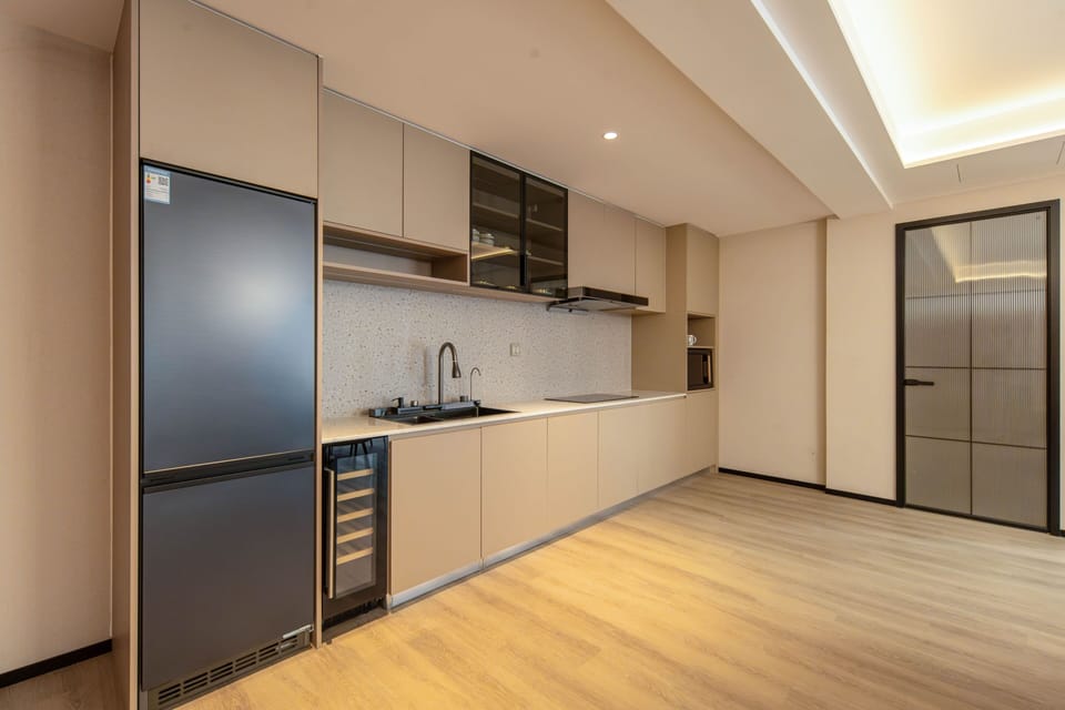 Family Suite, 2 Bedrooms, City View | Private kitchenette