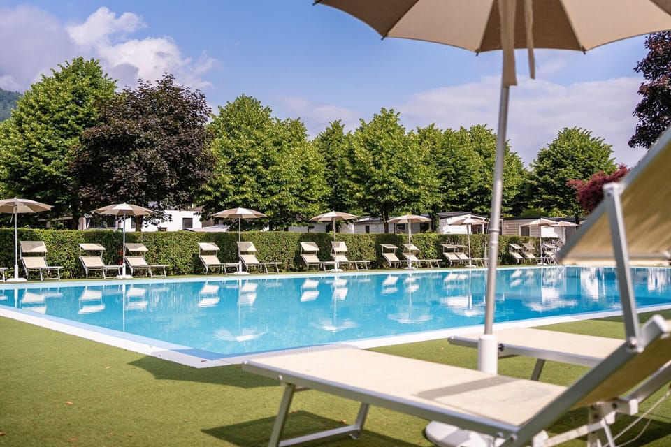 Holiday Home Swimming Pool