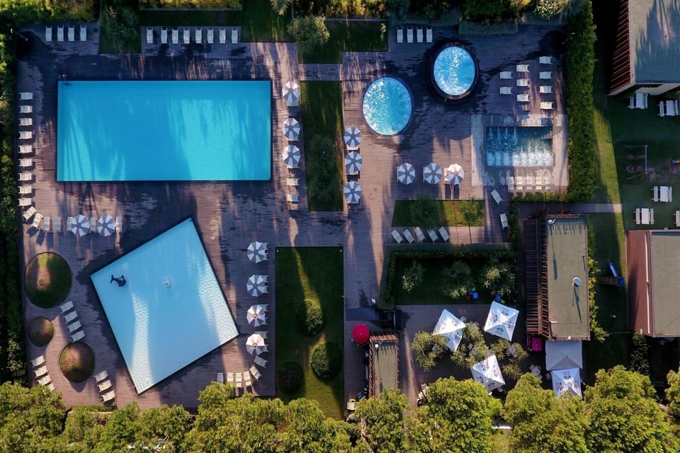Holiday Home Swimming Pool