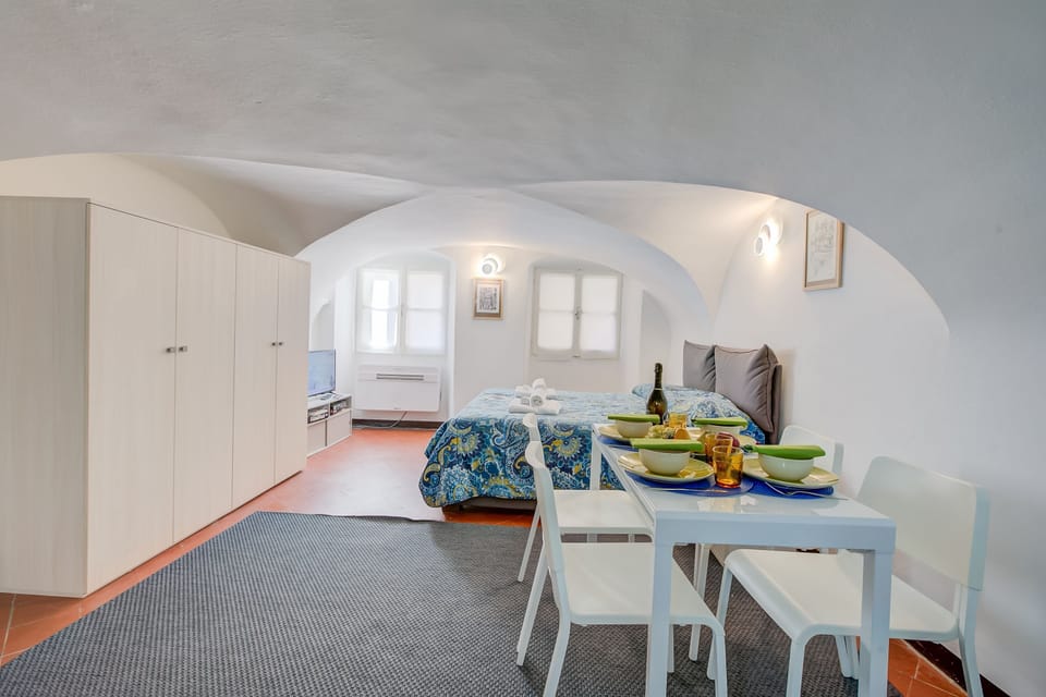 House | 1 bedroom