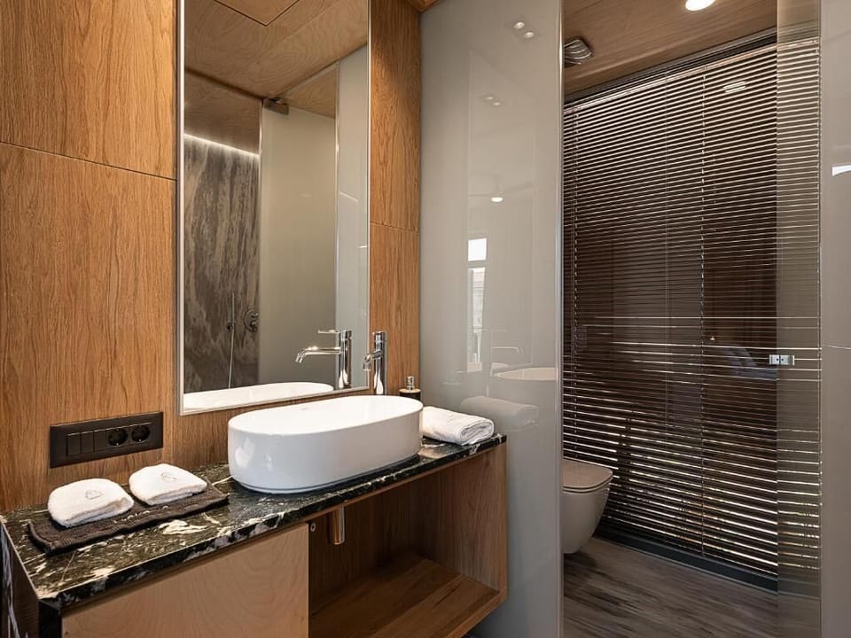 Shower, rainfall showerhead, hair dryer, slippers