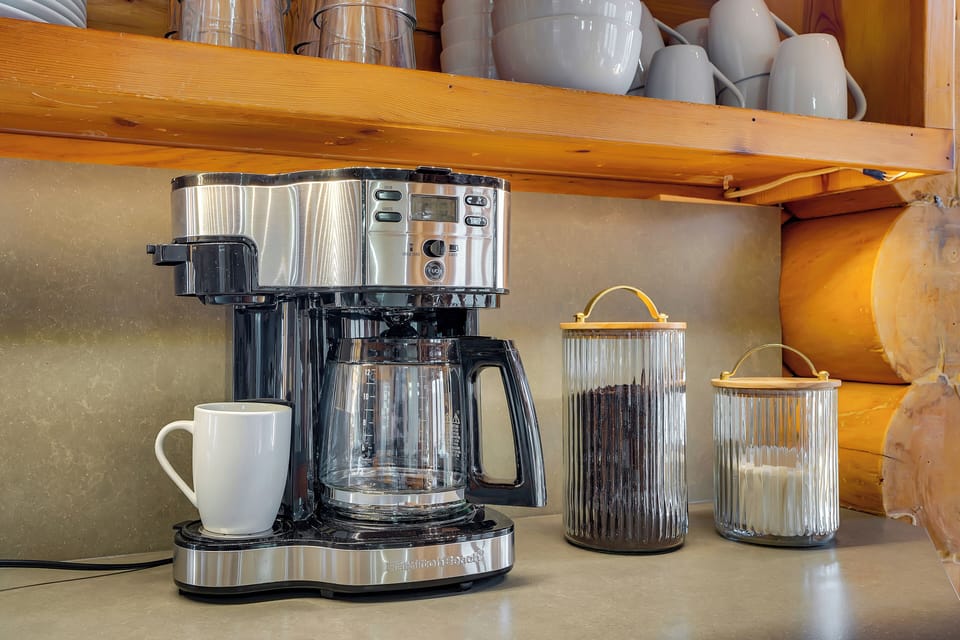 Start your day off with a push of a button! The Coffee machine provides the perfect cup of morning coffee.
