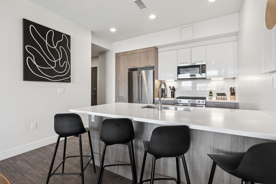 Bathroom — Sprawling Retreat vacation rental in Denver.