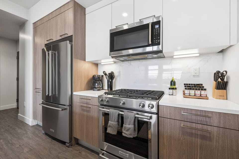Balcony — Sprawling Retreat vacation rental in Denver.
