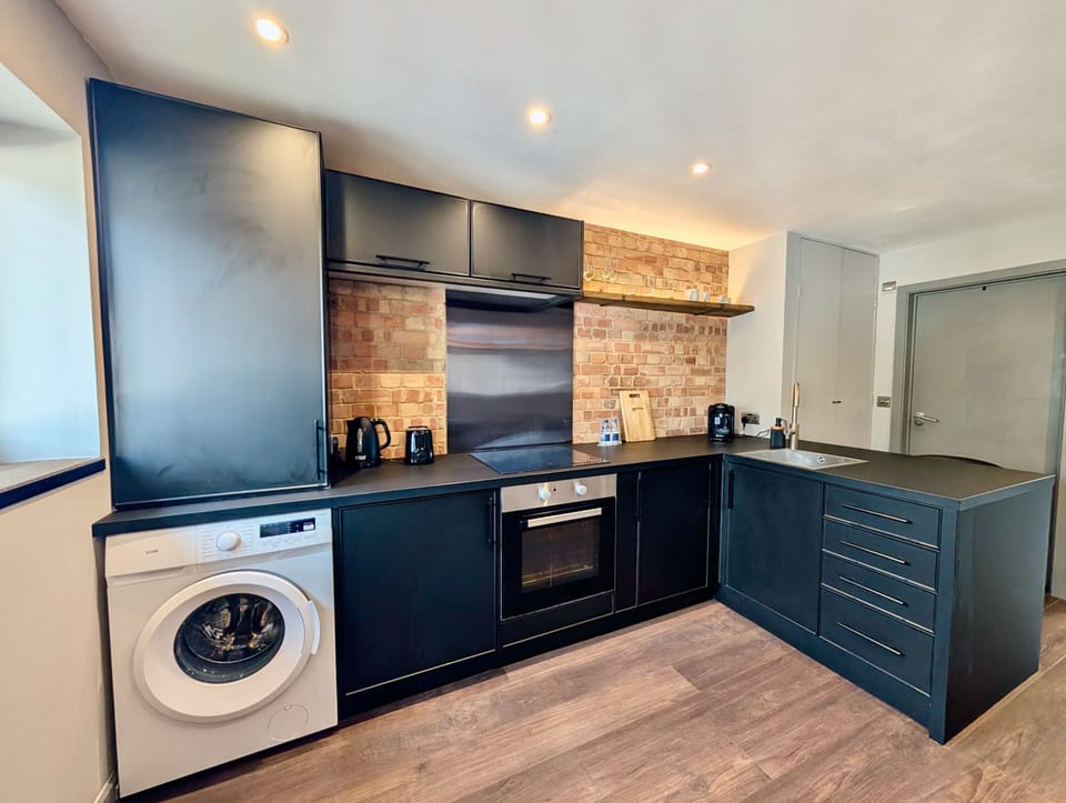 House | 1 bedroom, desk, Internet