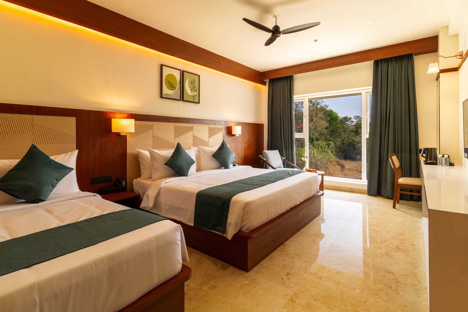 Superior Room | Iron/ironing board, free WiFi