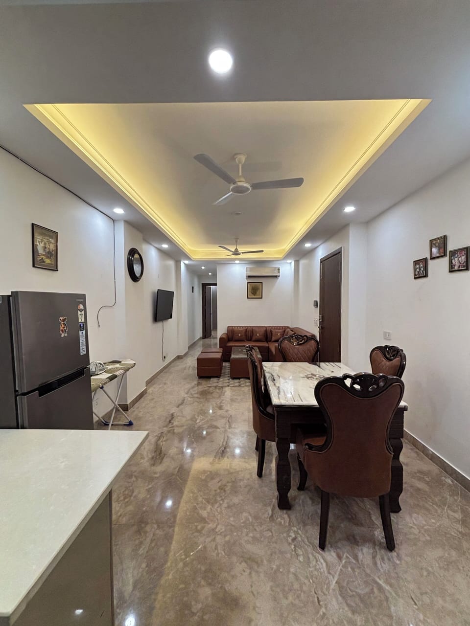 Apartment, Balcony, City View | Living area | Smart TV