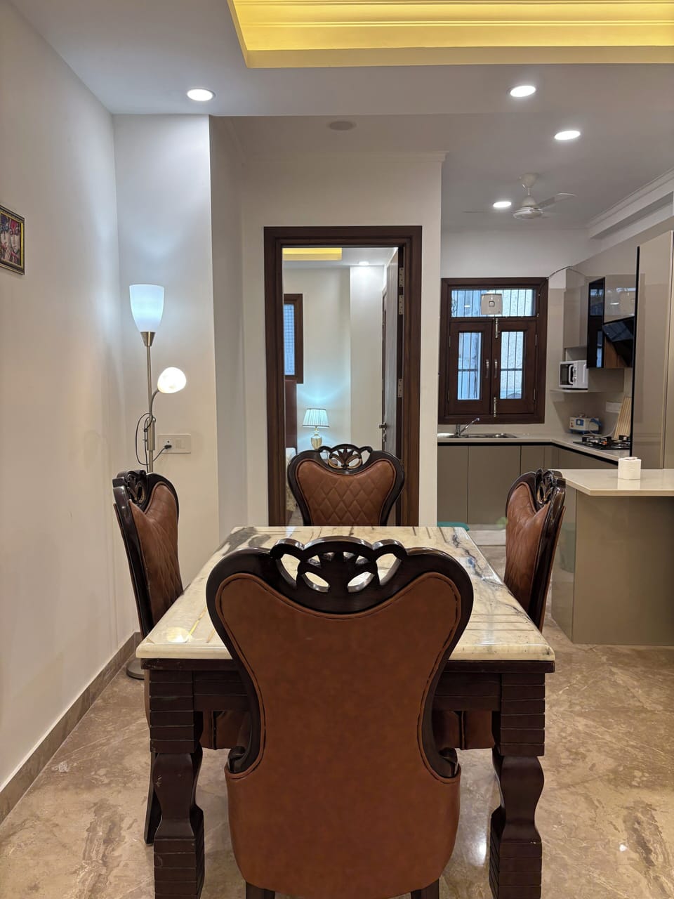 Apartment, Balcony, City View | Dining room