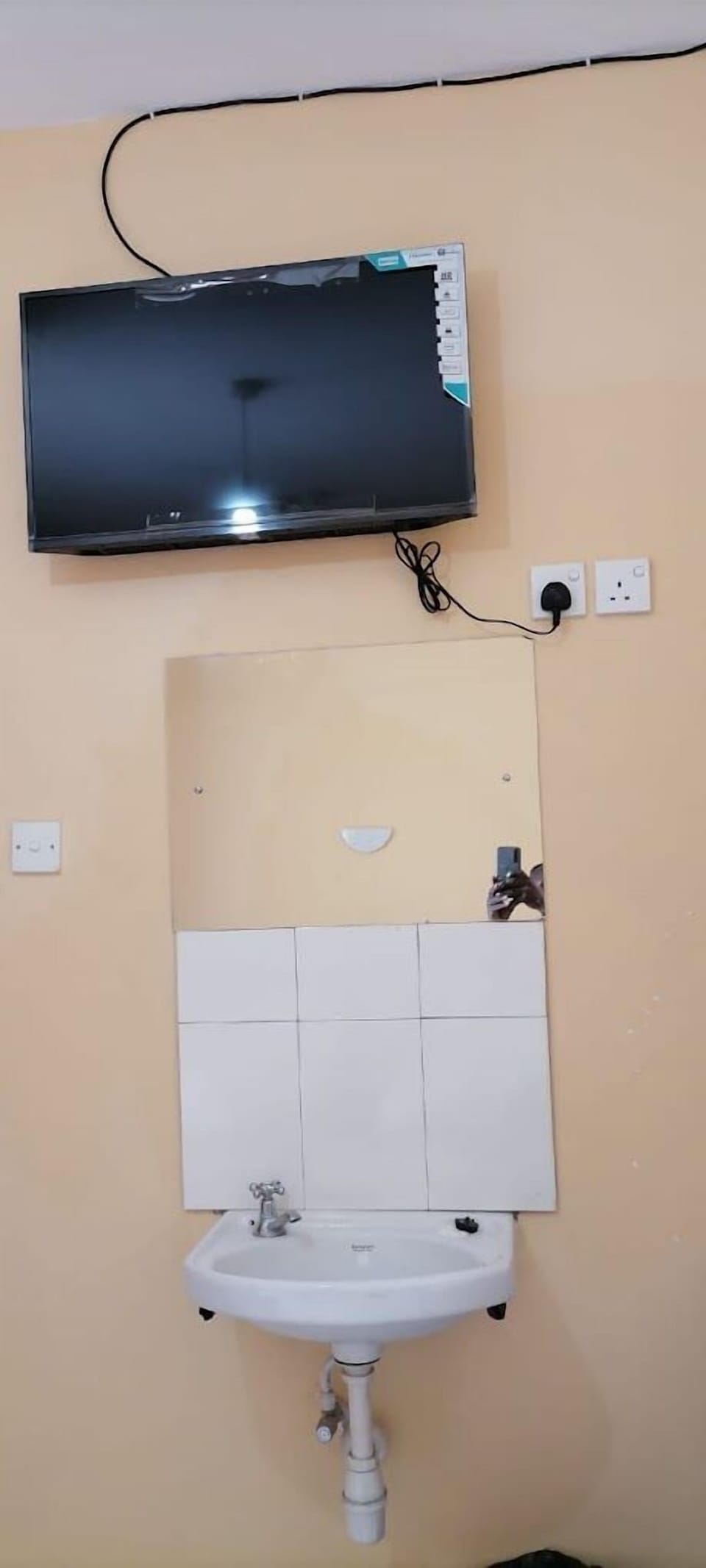 Deluxe Double Room, City View | Free WiFi, bed sheets