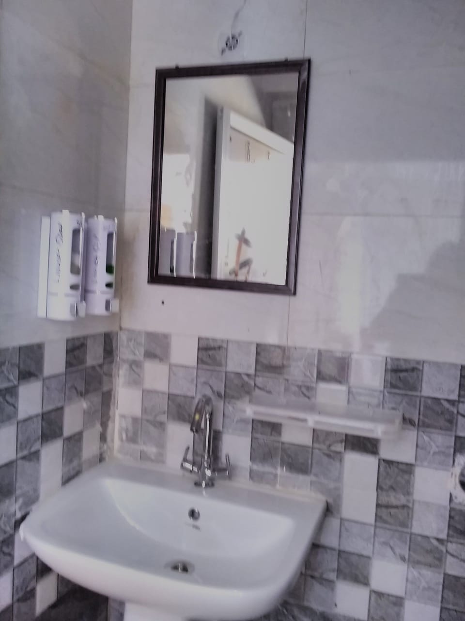 Family Triple Room, Mountain View | Bathroom | Slippers, bidet