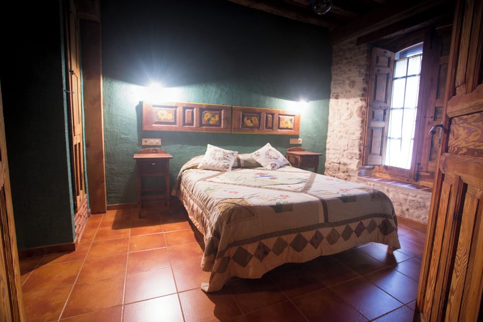 Family Cottage, 4 Bedrooms, Smoking, Pets Allowed | Desk, laptop workspace, soundproofing, iron/ironing board