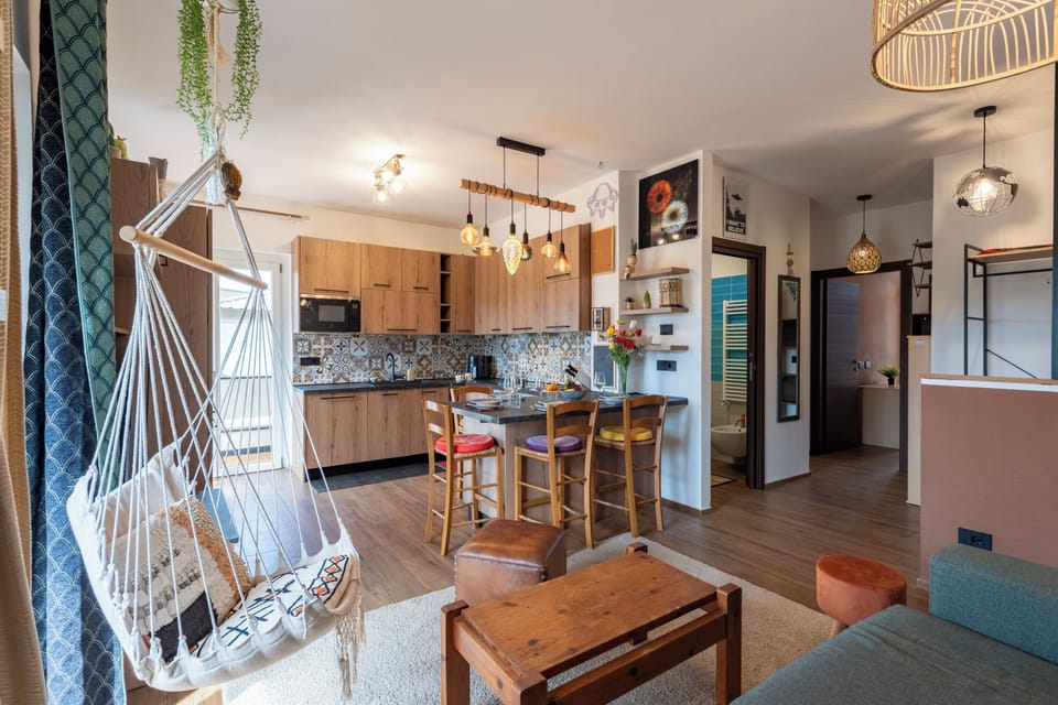 Family Apartment, Multiple Bedrooms (Bellissimo Appartamento Vicino al) | Interior