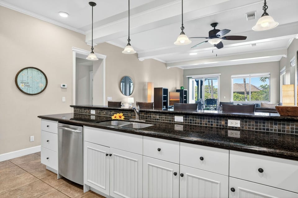 Gorgeous well equipped kitchen with plenty of counter space