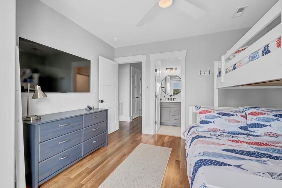 Twin over Full Bunk w/ Twin Trundle - 1st Floor