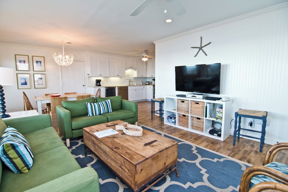 Eastside Living Area