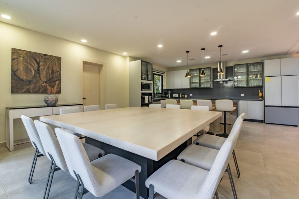 Buganvilla Mansion: The dining area at Villa Cheryl