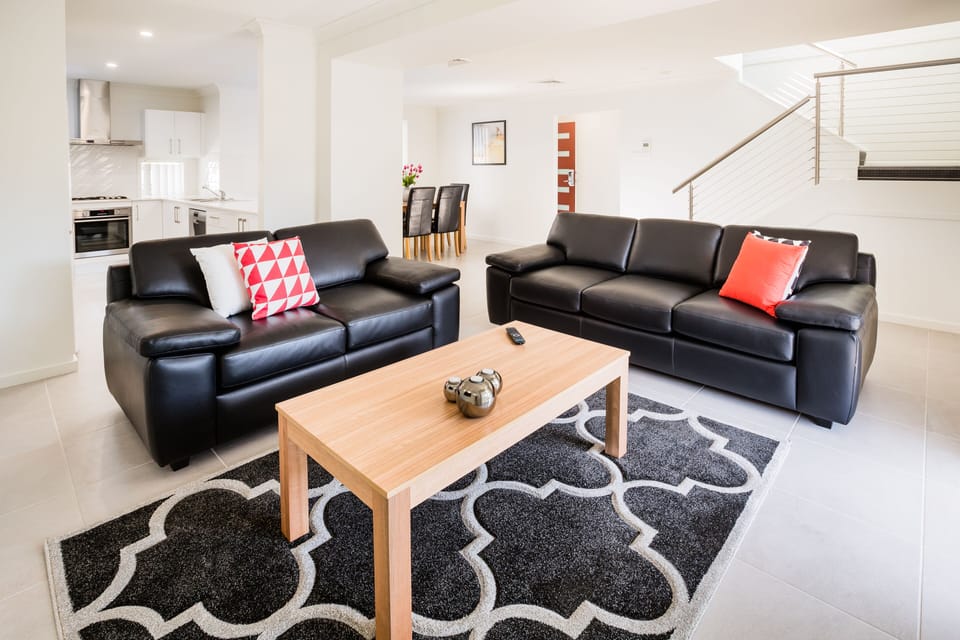 Executive Apartment, 2 Bedrooms | Living room | Flat-screen TV, DVD player