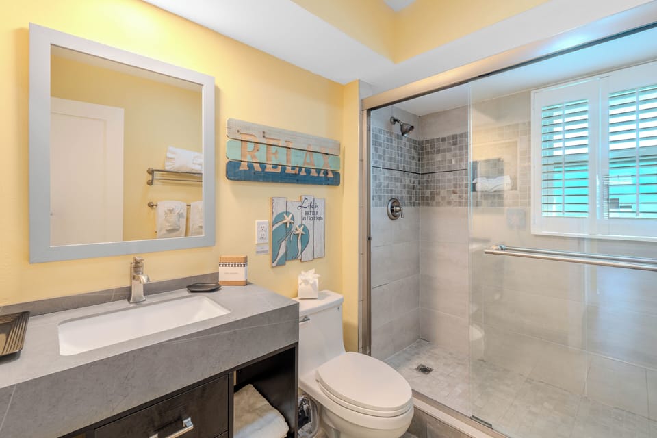 Upper Guest bathroom.
