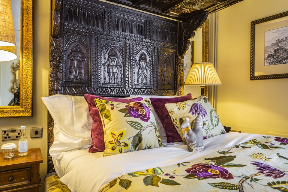 Deluxe Historic Double Room (Four Poster) | Egyptian cotton sheets, premium bedding, individually decorated
