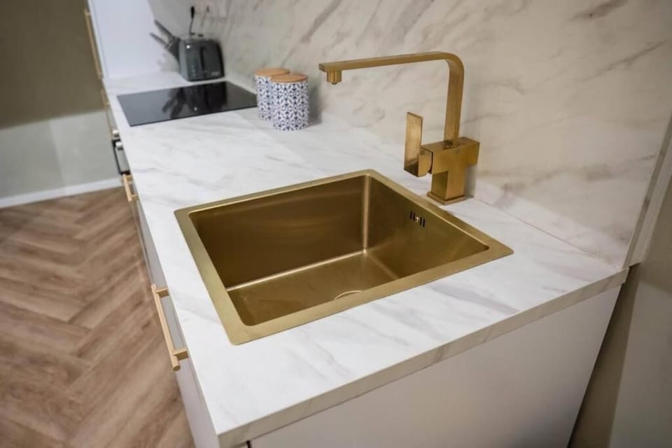 Apartment, 1 Bedroom | Private kitchen