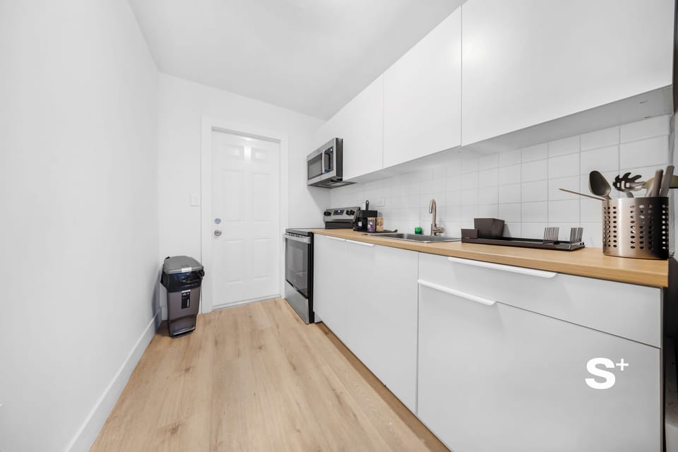 Studio | Private kitchen | Toaster