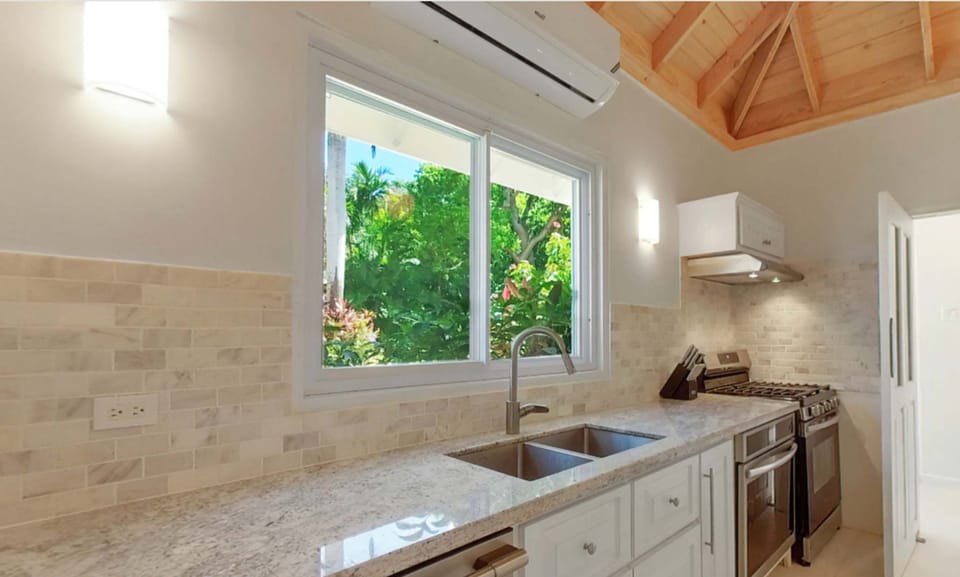 House, Accessible | 4 bedrooms, high-speed internet