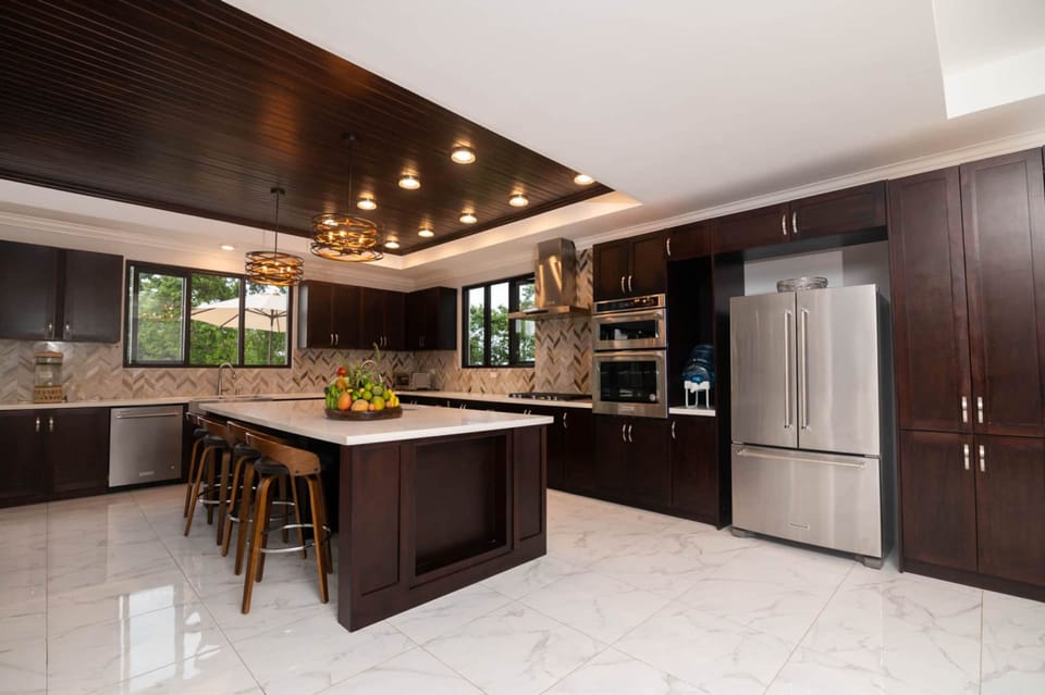 House | 4 bedrooms, high-speed internet