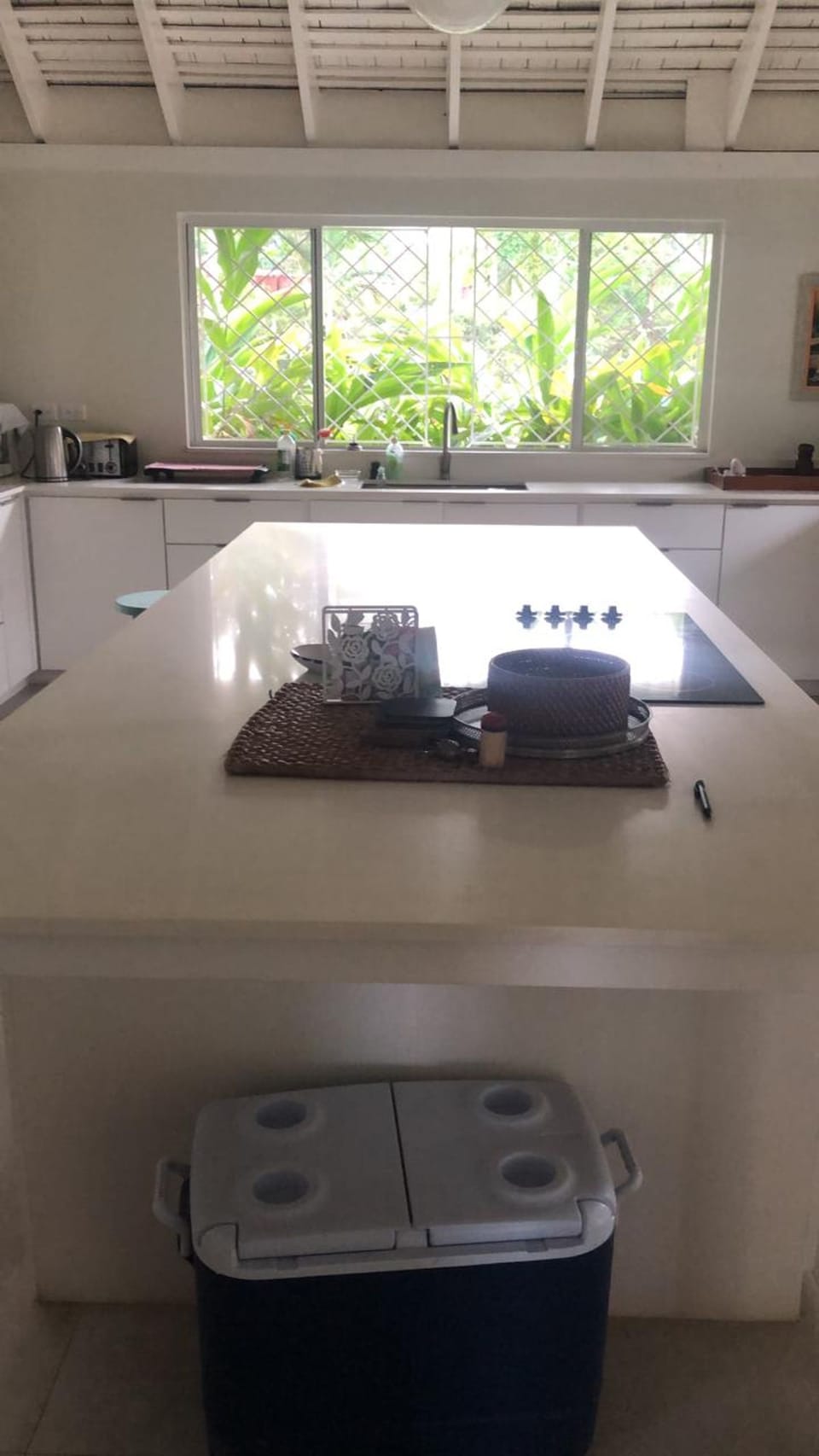 House, Smoking | 4 bedrooms, high-speed internet