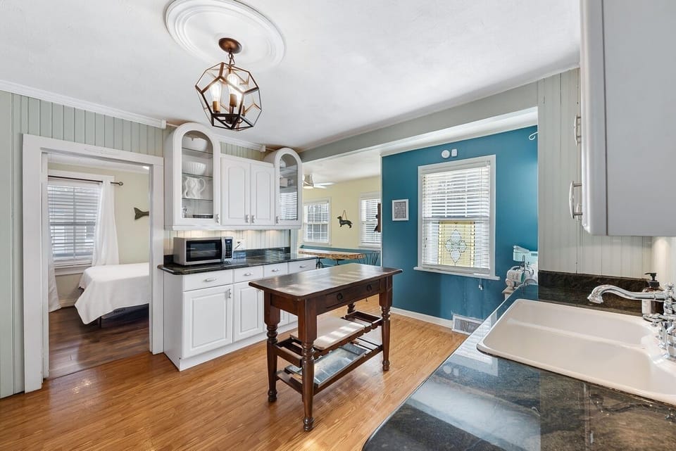 Kitchen area