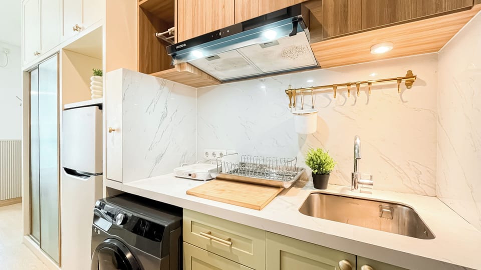 Standard Studio | Private kitchen | Electric kettle
